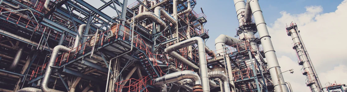 usine pétrolière et gazière zoomée